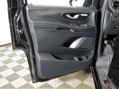 2023 Mercedes-Benz Metris Passenger