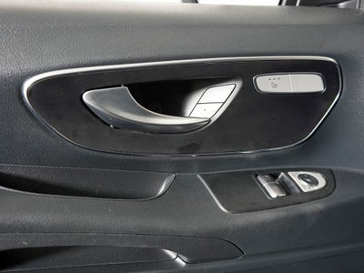 2023 Mercedes-Benz Metris Passenger