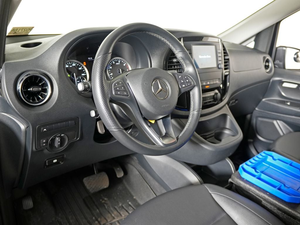2023 Mercedes-Benz Metris Passenger