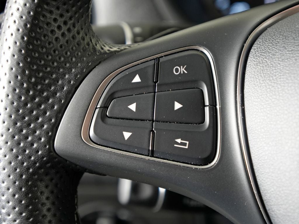 2023 Mercedes-Benz Metris Passenger