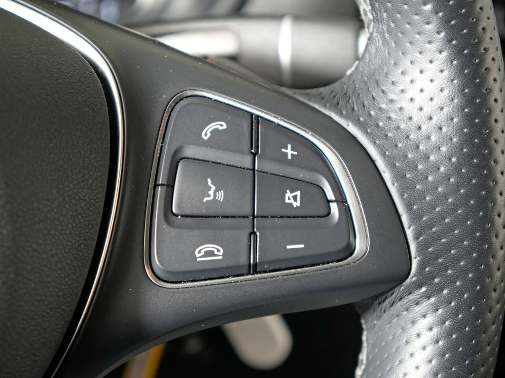 2023 Mercedes-Benz Metris Passenger