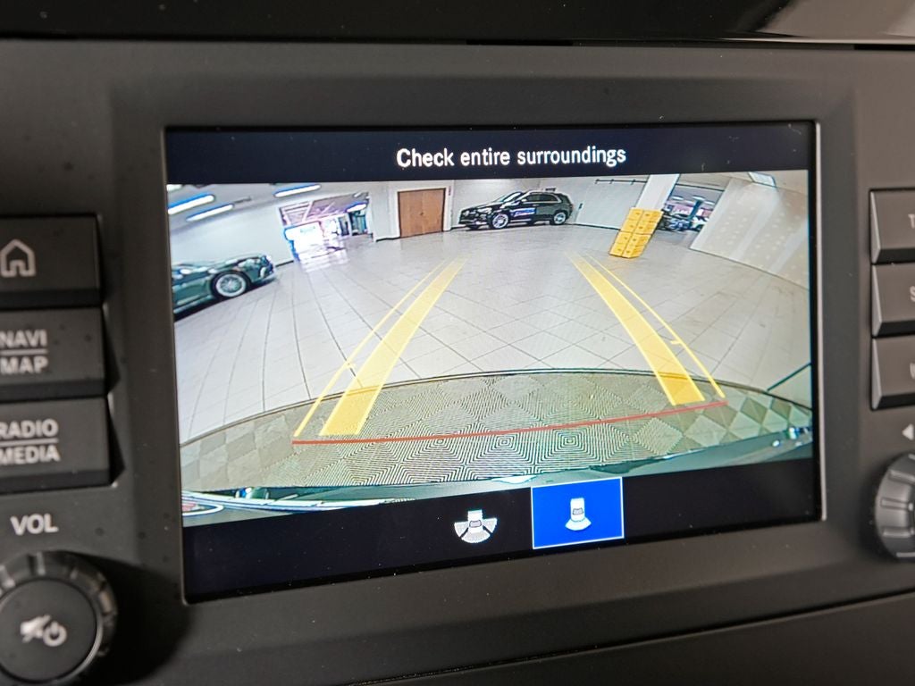 2023 Mercedes-Benz Metris Passenger