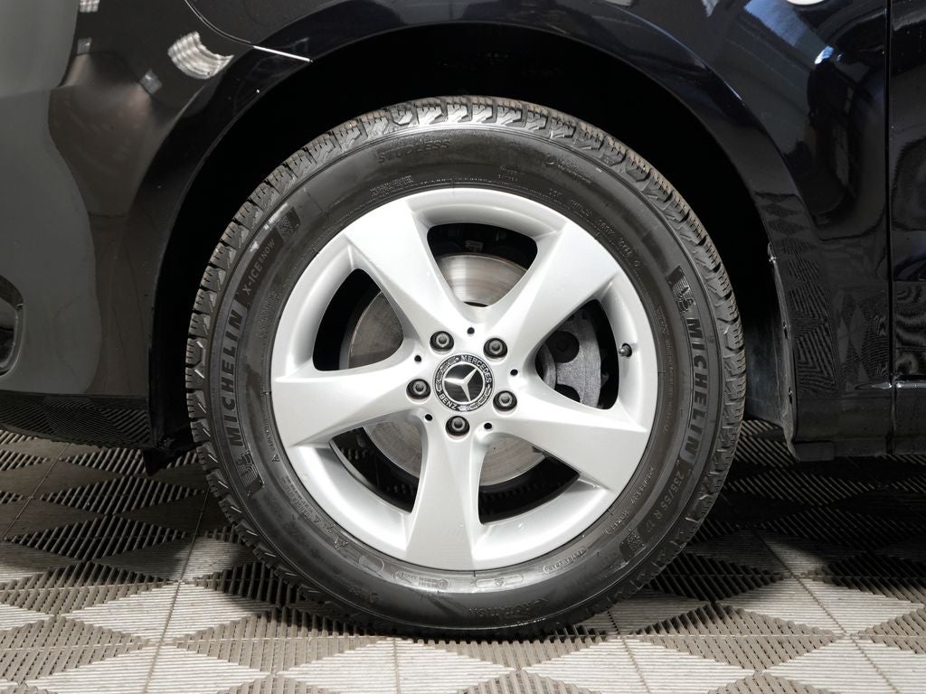 2023 Mercedes-Benz Metris Passenger