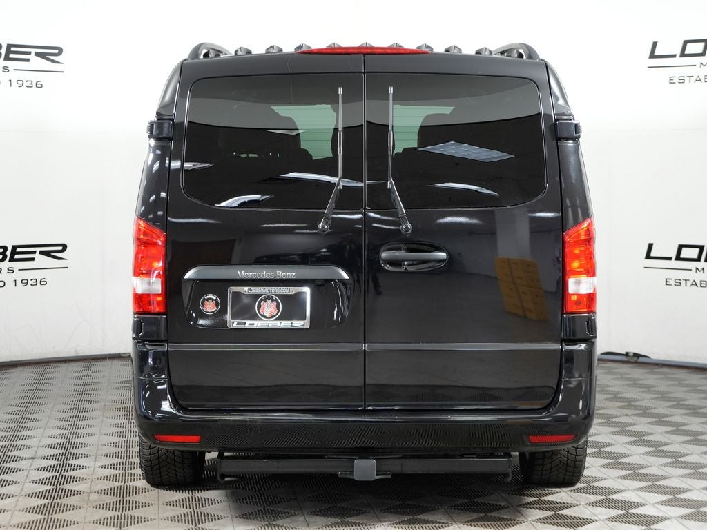 2023 Mercedes-Benz Metris Passenger