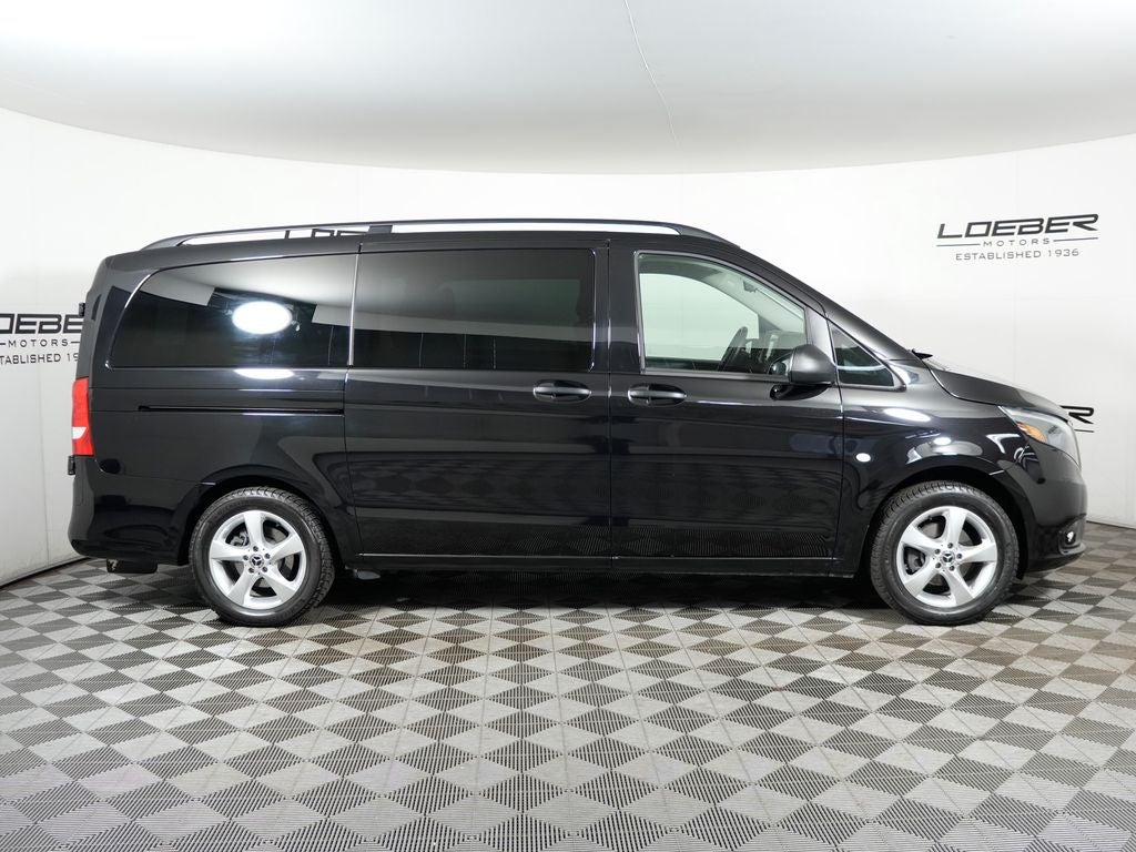2023 Mercedes-Benz Metris Passenger