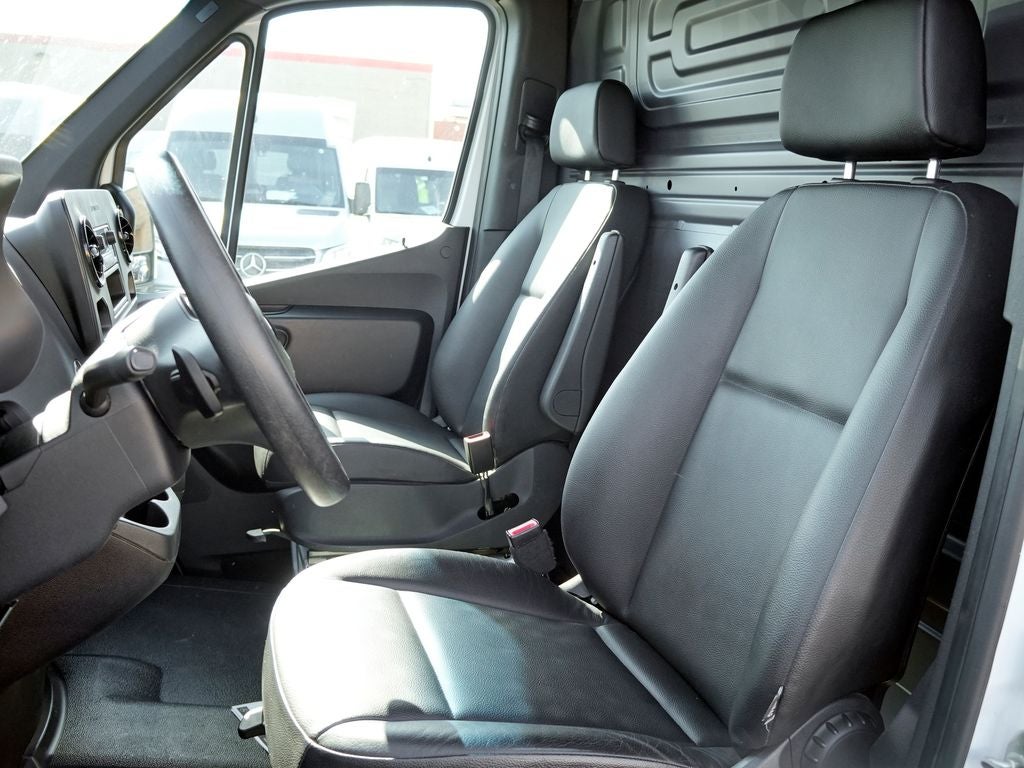 2020 Mercedes-Benz Sprinter 2500 Cargo 144 WB