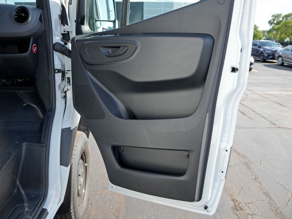 2020 Mercedes-Benz Sprinter 2500 Cargo 144 WB