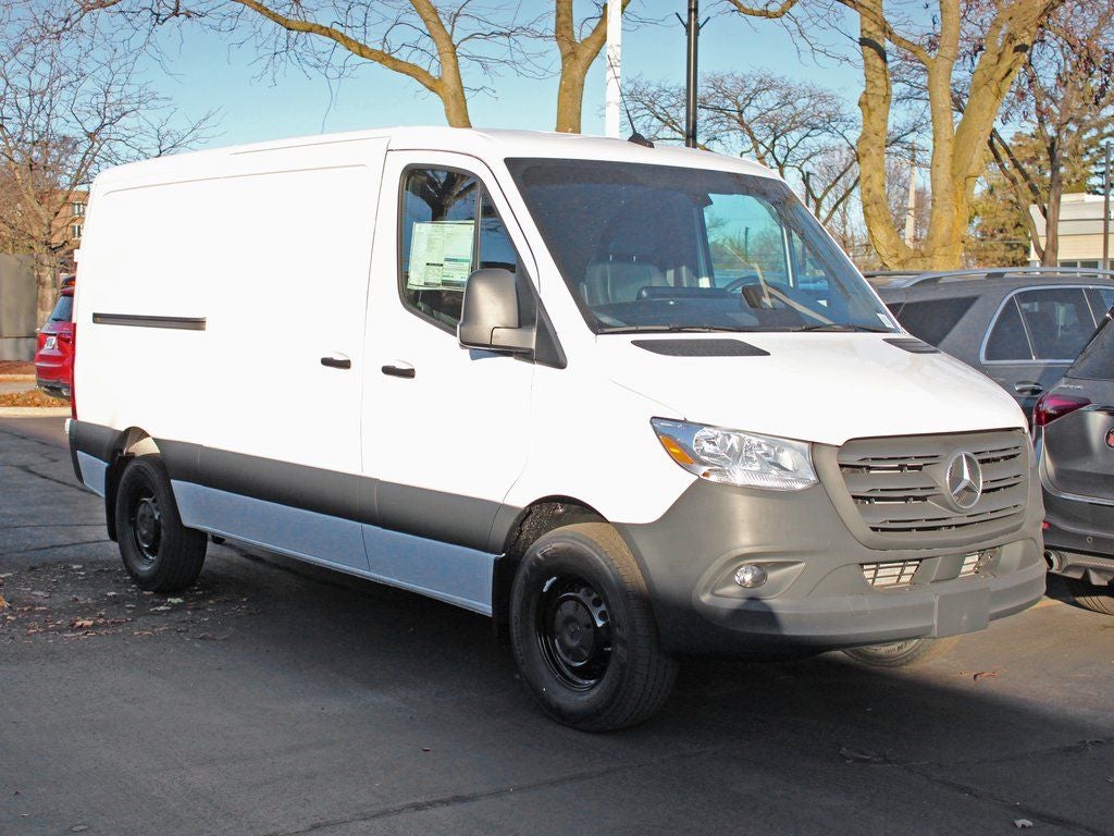 2026 Mercedes-Benz Sprinter 2500 Cargo 144 WB