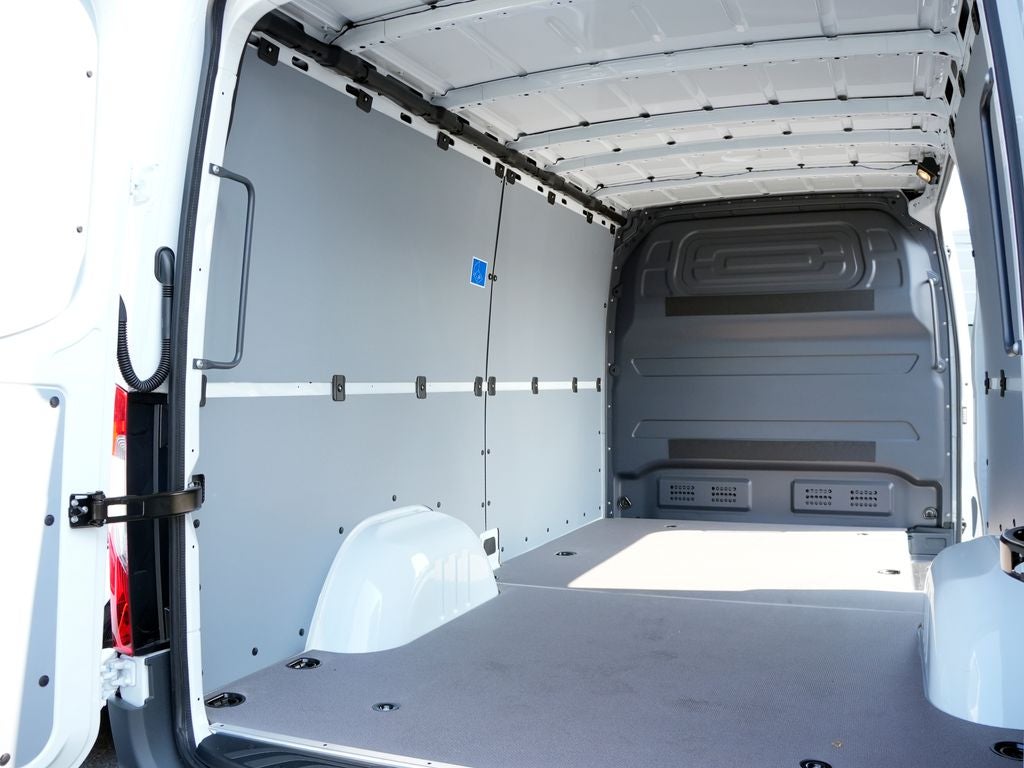 2026 Mercedes-Benz Sprinter 2500 Cargo 144 WB