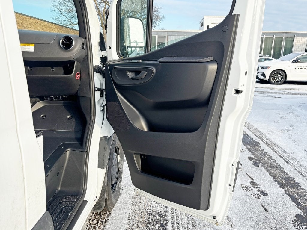 2026 Mercedes-Benz Sprinter 2500 Cargo 144 WB