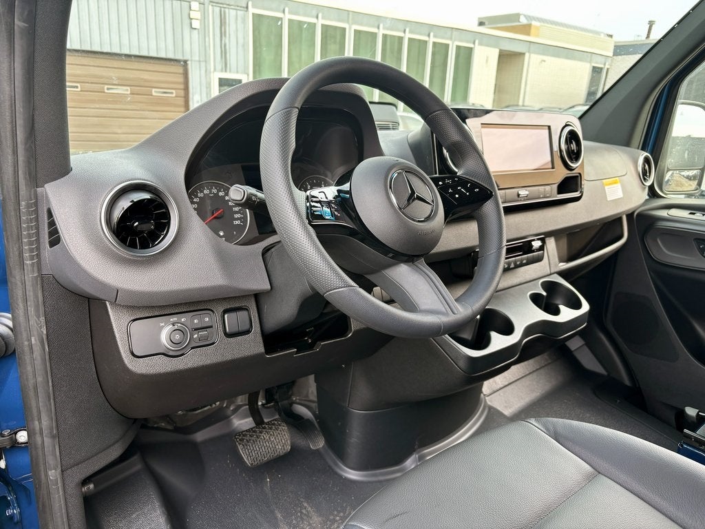 2026 Mercedes-Benz Sprinter 2500 Cargo 144 WB