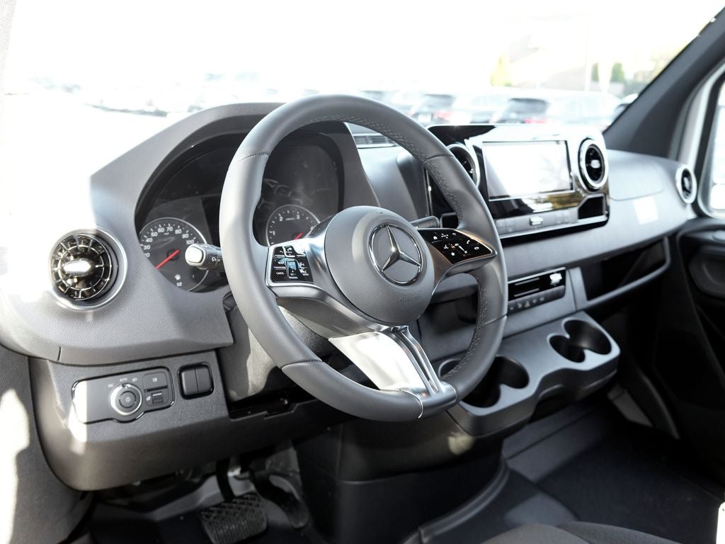 2025 Mercedes-Benz Sprinter 2500 Cargo 144 WB