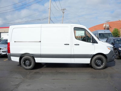 2026 Mercedes-Benz Sprinter 2500 Cargo 144 WB