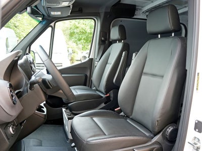 2025 Mercedes-Benz Sprinter 2500 Cargo 144 WB
