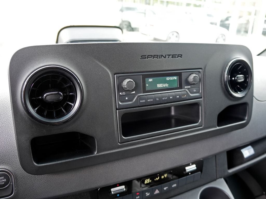 2025 Mercedes-Benz Sprinter 2500 Cargo 144 WB