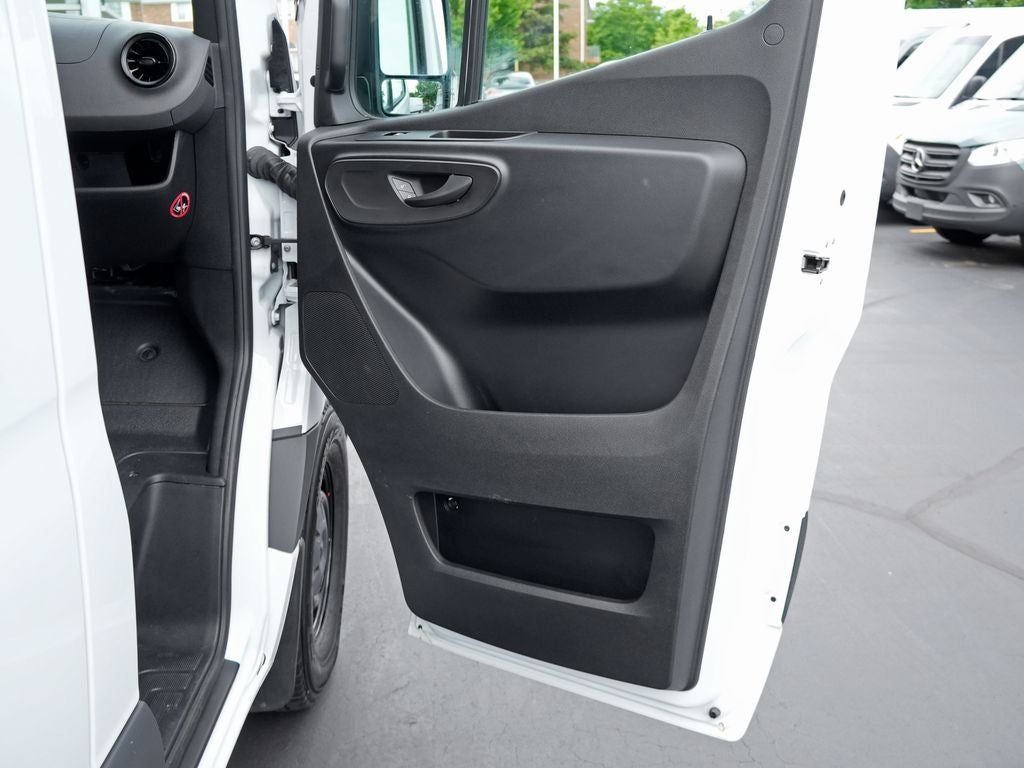 2025 Mercedes-Benz Sprinter 2500 Cargo 144 WB
