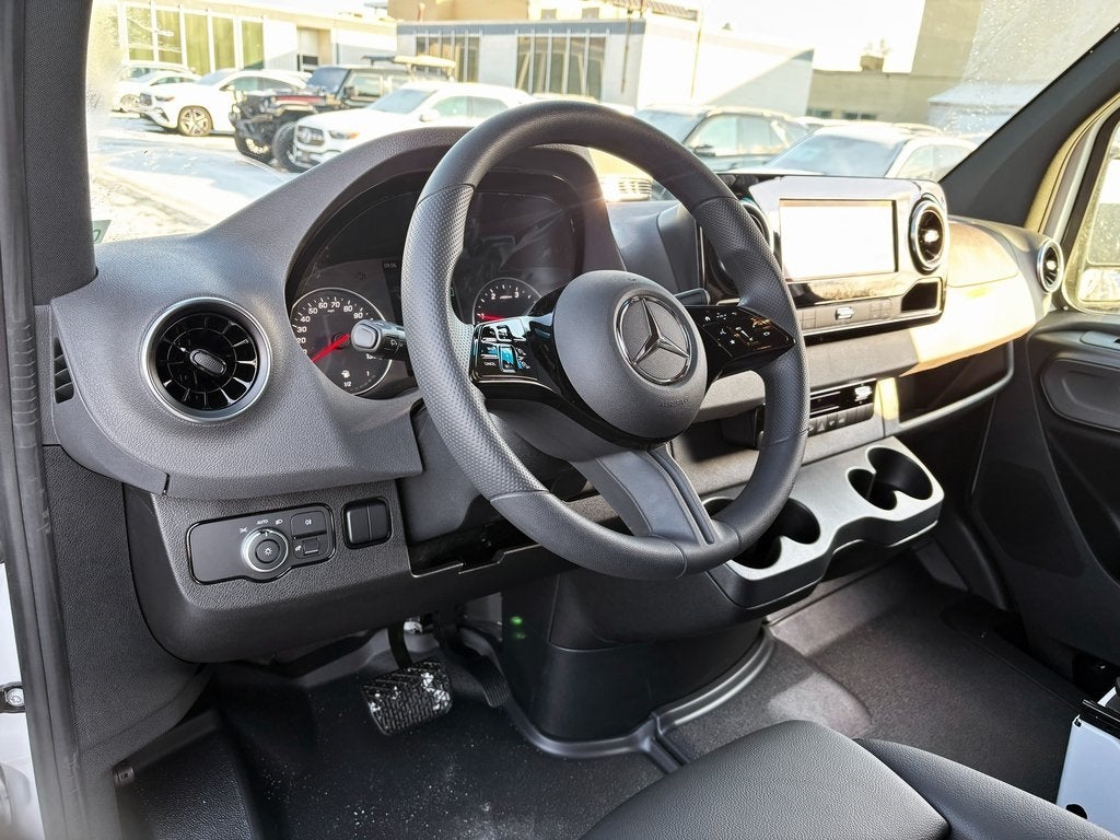2026 Mercedes-Benz Sprinter 2500 Cargo 144 WB