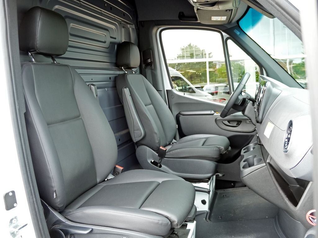 2026 Mercedes-Benz Sprinter 2500 Cargo 144 WB