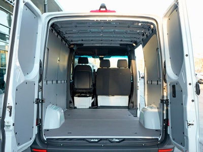 2026 Mercedes-Benz Sprinter 2500 Cargo 144 WB