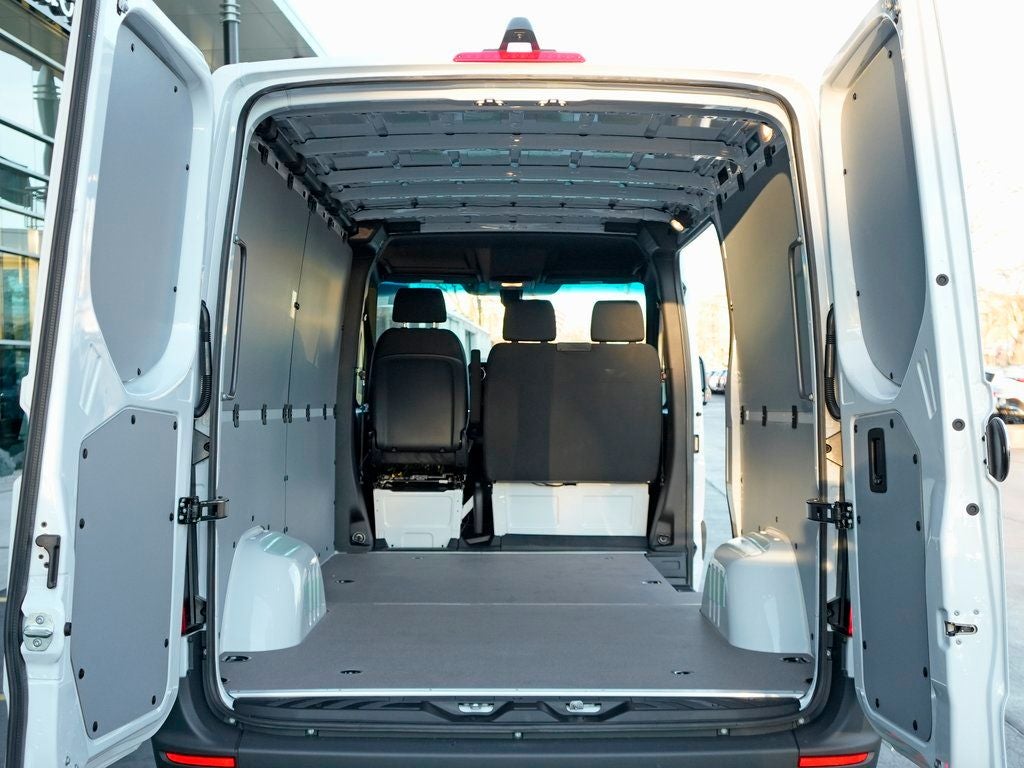 2026 Mercedes-Benz Sprinter 2500 Cargo 144 WB