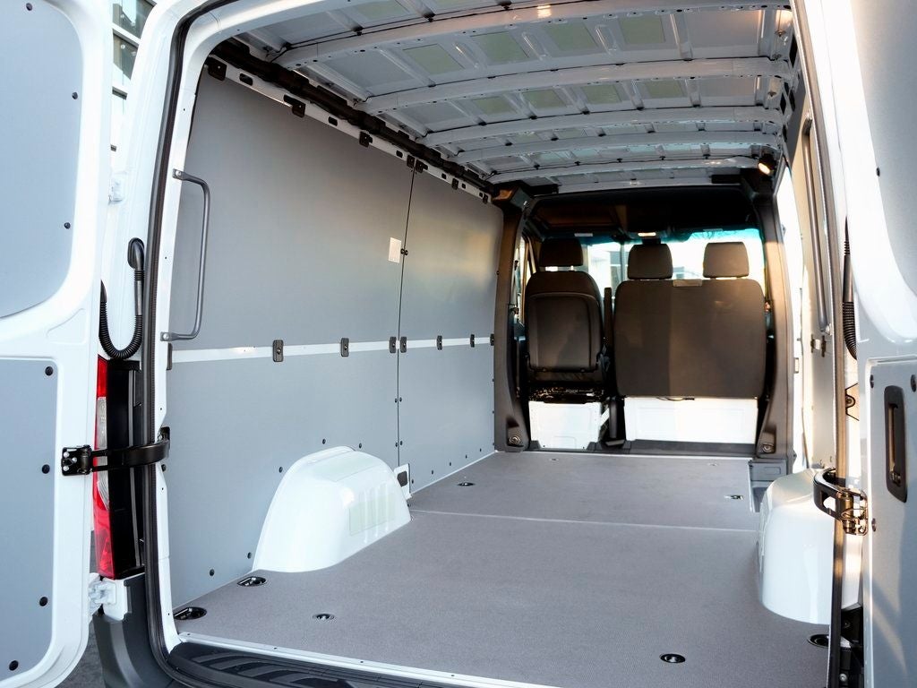 2026 Mercedes-Benz Sprinter 2500 Cargo 144 WB