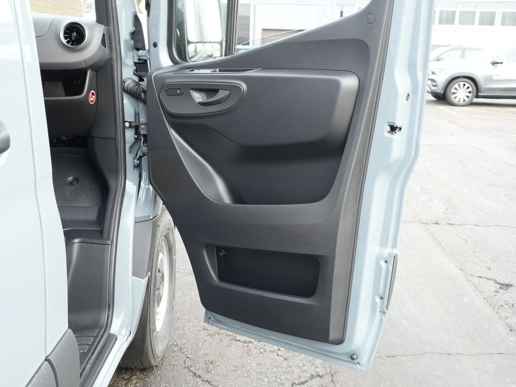 2026 Mercedes-Benz Sprinter 2500 Cargo 144 WB