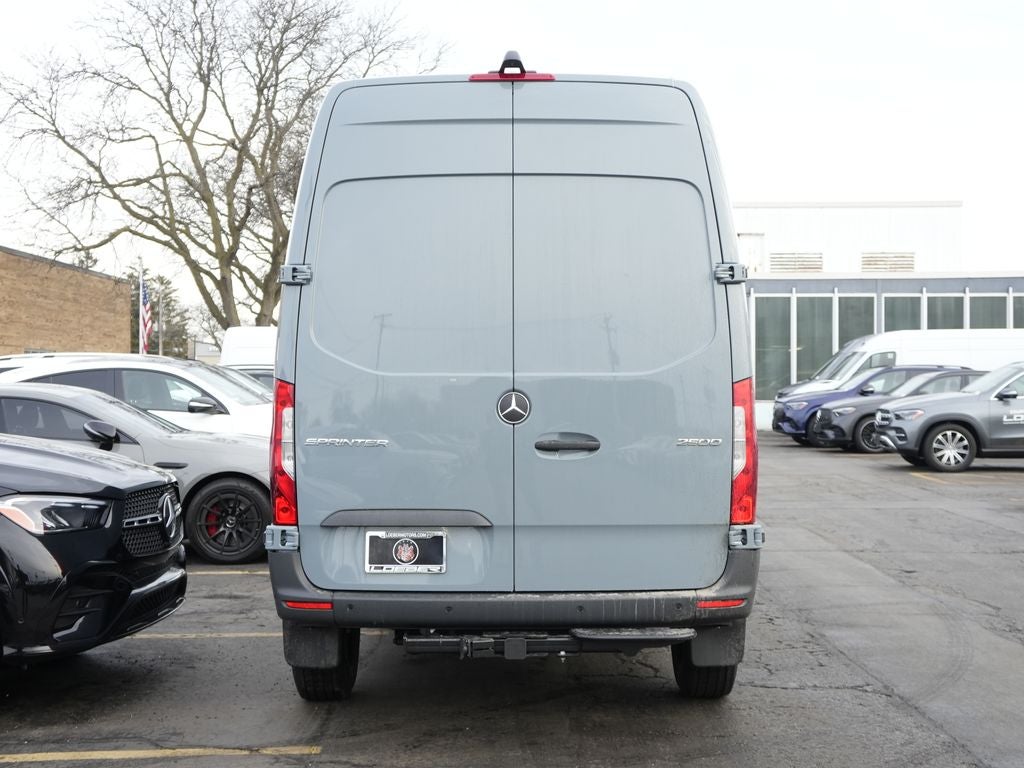 2026 Mercedes-Benz Sprinter 2500 Cargo 144 WB