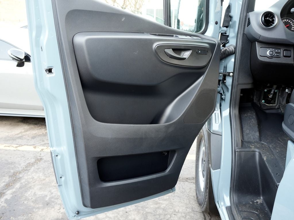 2026 Mercedes-Benz Sprinter 2500 Cargo 144 WB