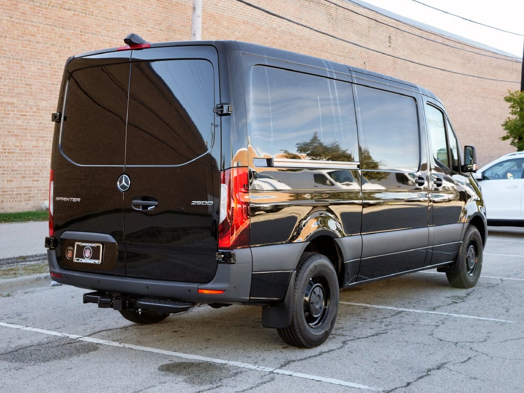 2026 Mercedes-Benz Sprinter 2500 Cargo 144 WB