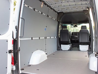 2025 Mercedes-Benz Sprinter 2500 Cargo 144 WB
