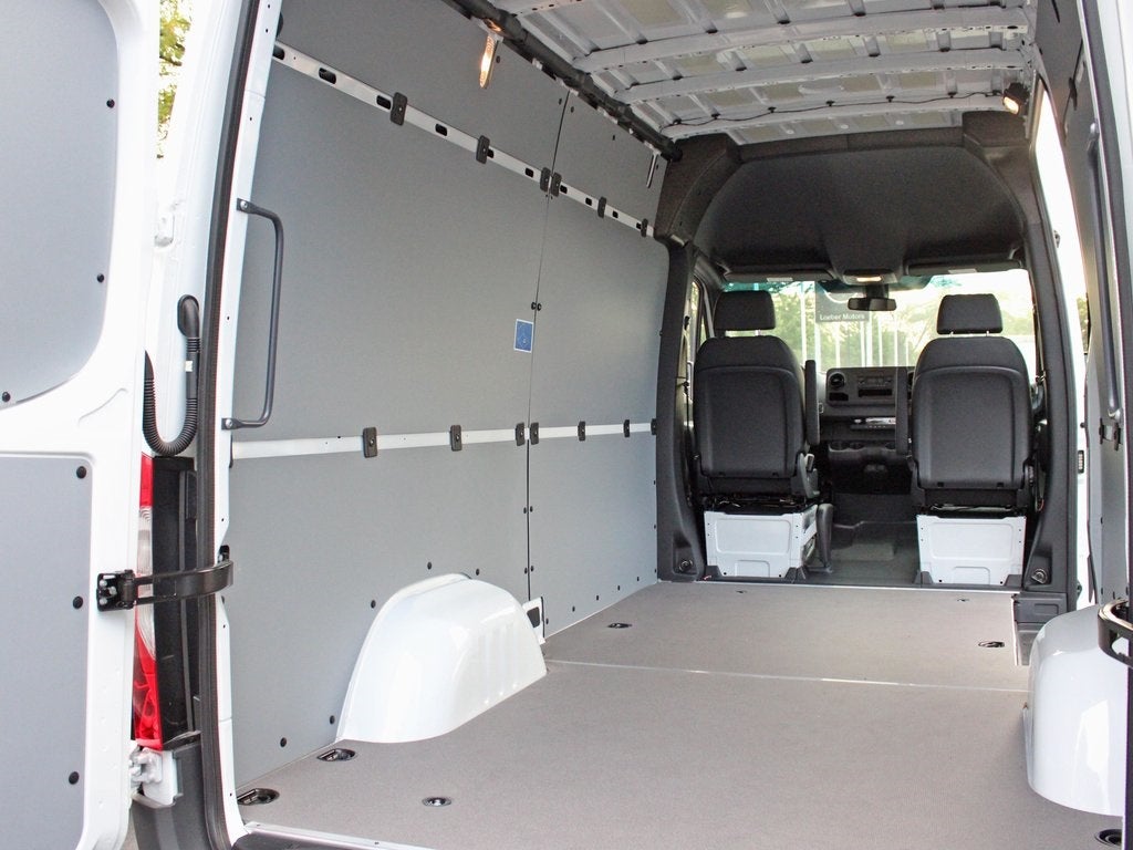 2025 Mercedes-Benz Sprinter 2500 Cargo 144 WB