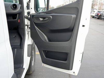 2025 Mercedes-Benz Sprinter 2500 Cargo 144 WB