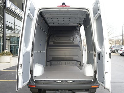 2025 Mercedes-Benz Sprinter 2500 Cargo 144 WB