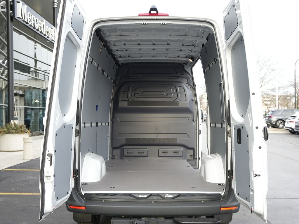 2025 Mercedes-Benz Sprinter 2500 Cargo 144 WB