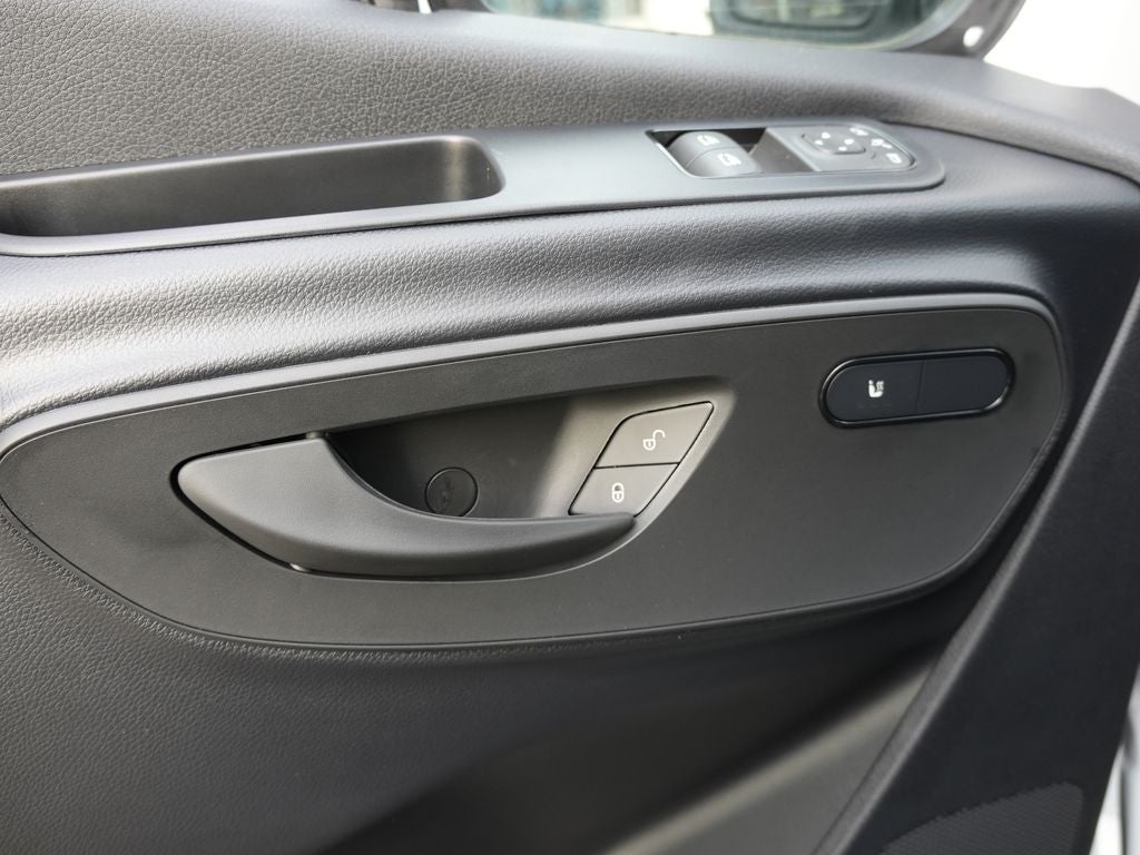 2025 Mercedes-Benz Sprinter 2500 Cargo 144 WB