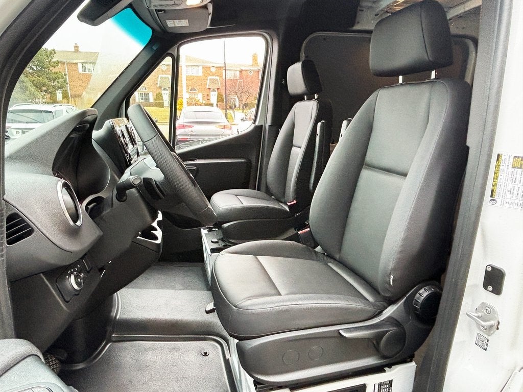 2026 Mercedes-Benz Sprinter 2500 Cargo 144 WB