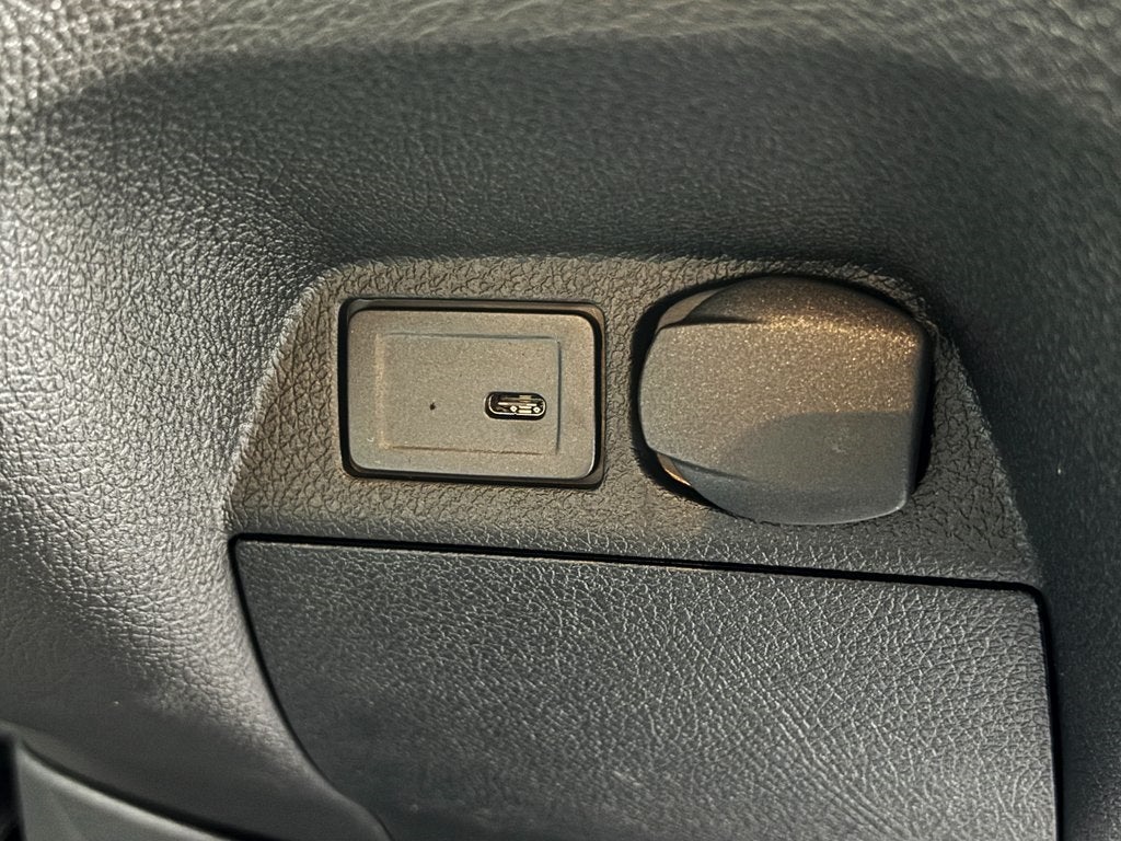 2026 Mercedes-Benz Sprinter 2500 Cargo 144 WB