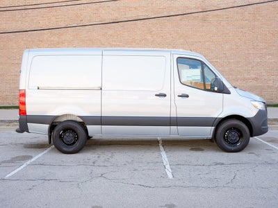 2026 Mercedes-Benz Sprinter 2500 Cargo 144 WB