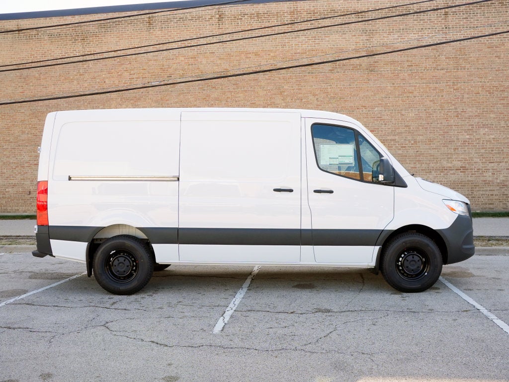 2026 Mercedes-Benz Sprinter 2500 Cargo 144 WB