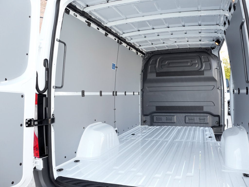 2026 Mercedes-Benz Sprinter 2500 Cargo 144 WB