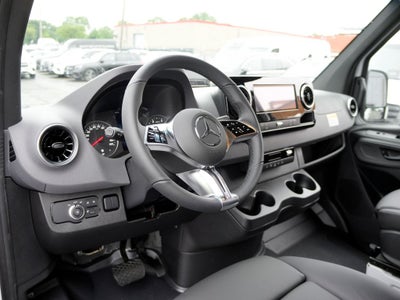 2026 Mercedes-Benz Sprinter 2500 Cargo 144 WB
