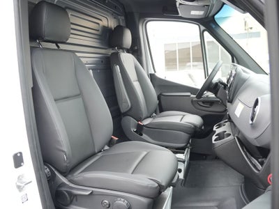 2026 Mercedes-Benz Sprinter 2500 Cargo 144 WB