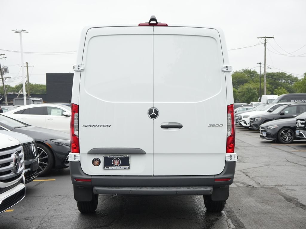 2026 Mercedes-Benz Sprinter 2500 Cargo 144 WB