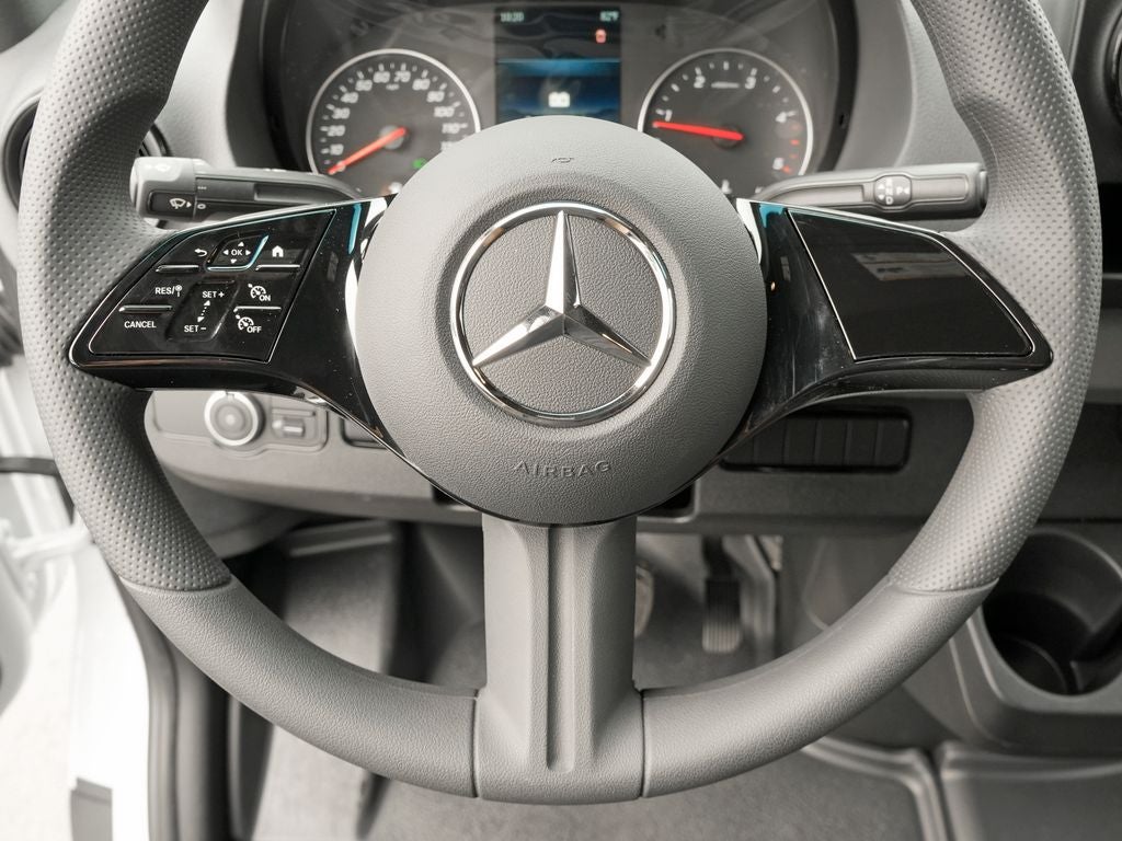2026 Mercedes-Benz Sprinter 2500 Cargo 144 WB