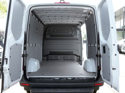 2026 Mercedes-Benz Sprinter 2500 Cargo 144 WB