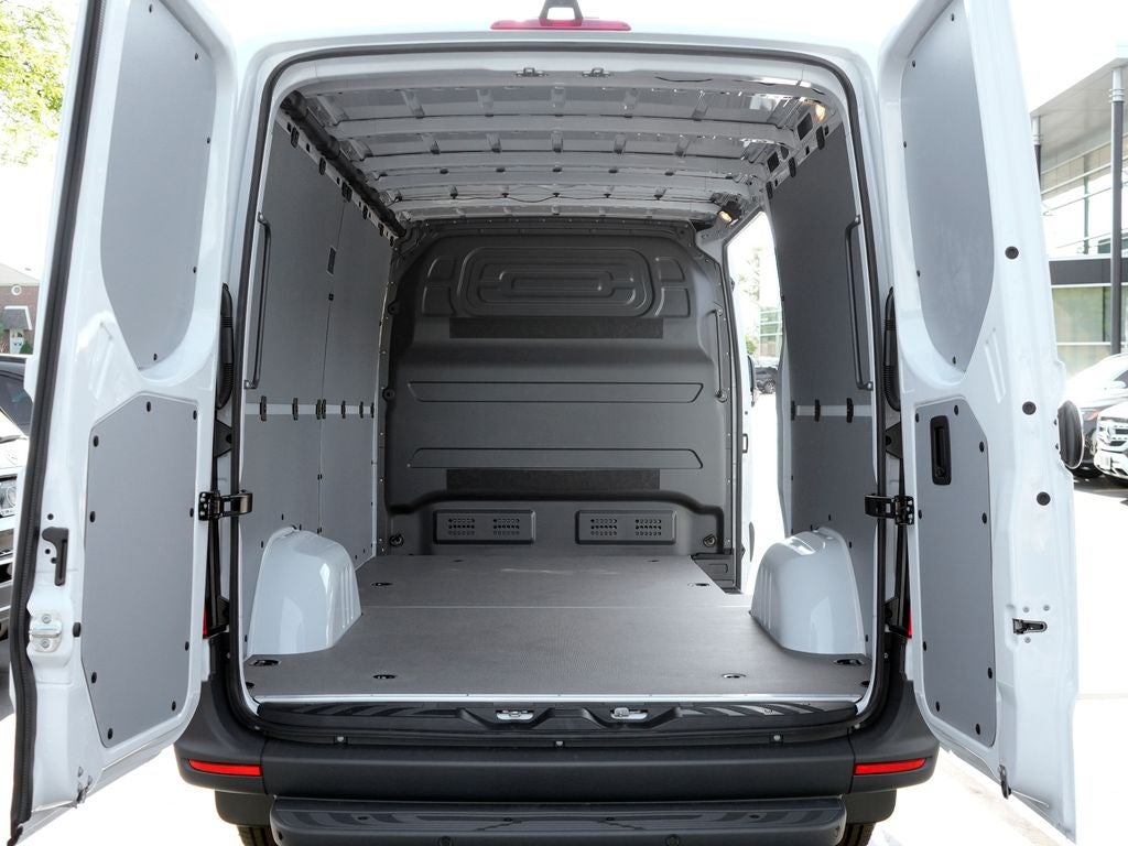 2026 Mercedes-Benz Sprinter 2500 Cargo 144 WB