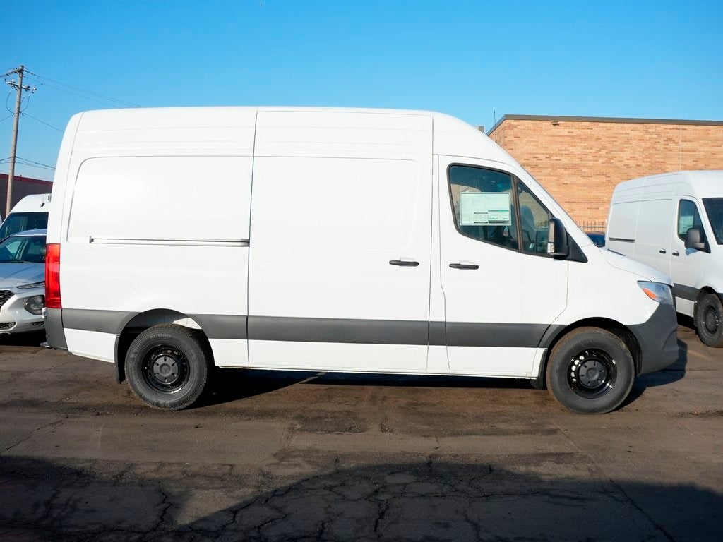2025 Mercedes-Benz Sprinter 2500 Cargo 144 WB