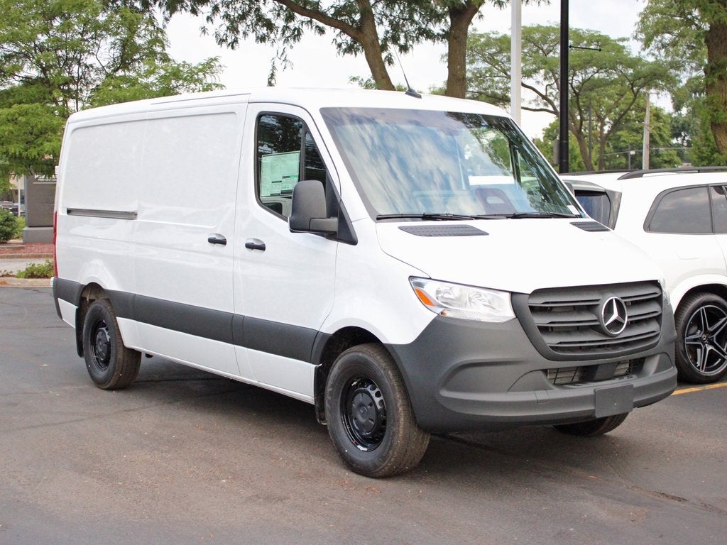 2025 Mercedes-Benz Sprinter 2500 Cargo 144 WB