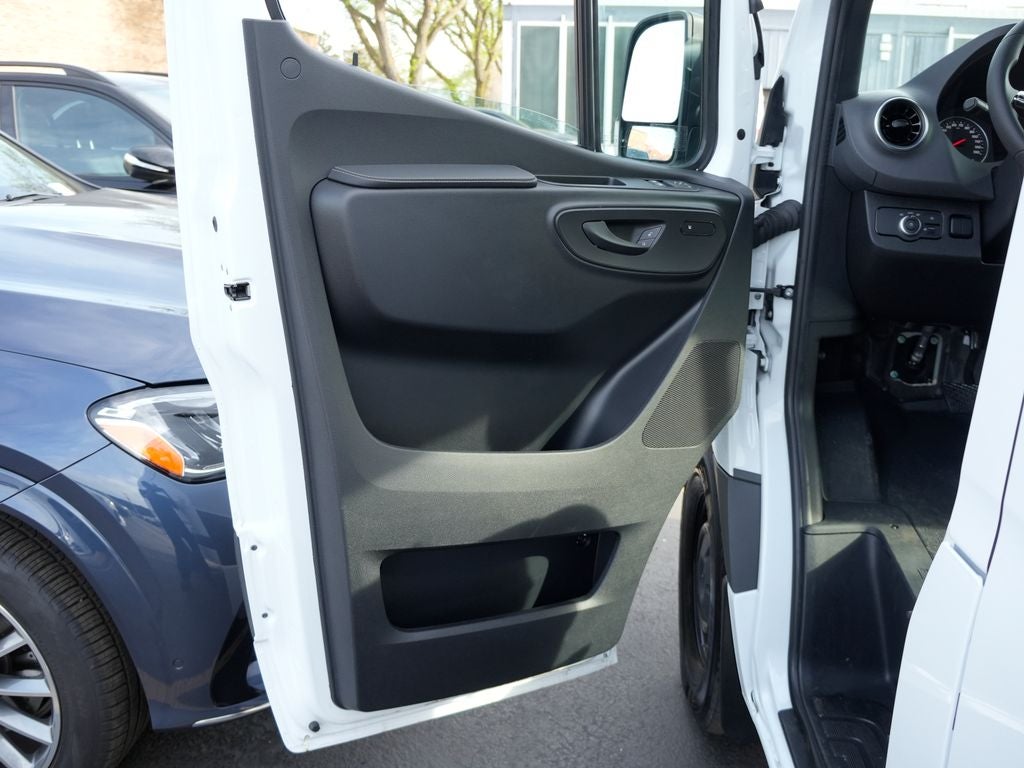 2026 Mercedes-Benz Sprinter 2500 Cargo 144 WB