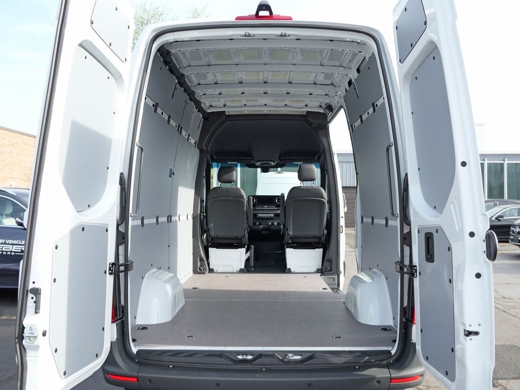 2026 Mercedes-Benz Sprinter 2500 Cargo 144 WB